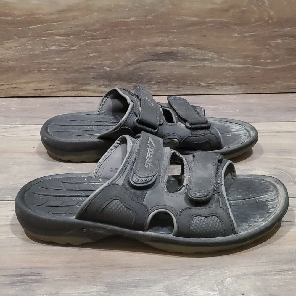 Speedo flip flip athletic men's flats Sandals sz 8